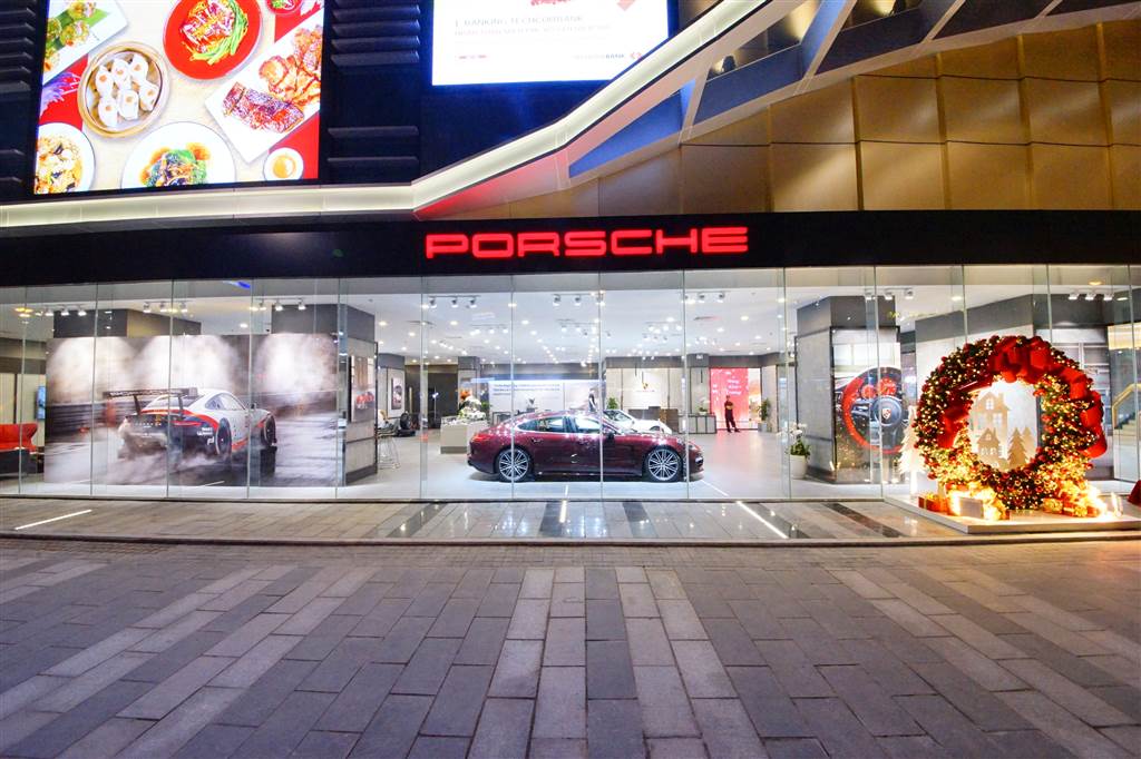 Không gian Porsche (2)