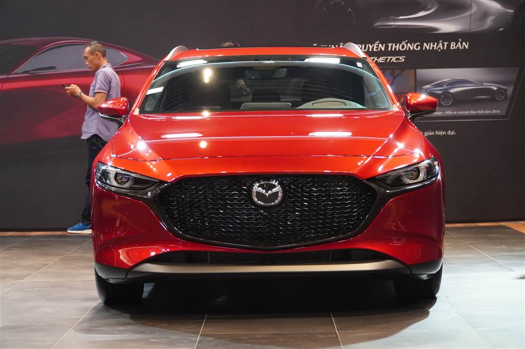 Ra mắt Mazda3 2019