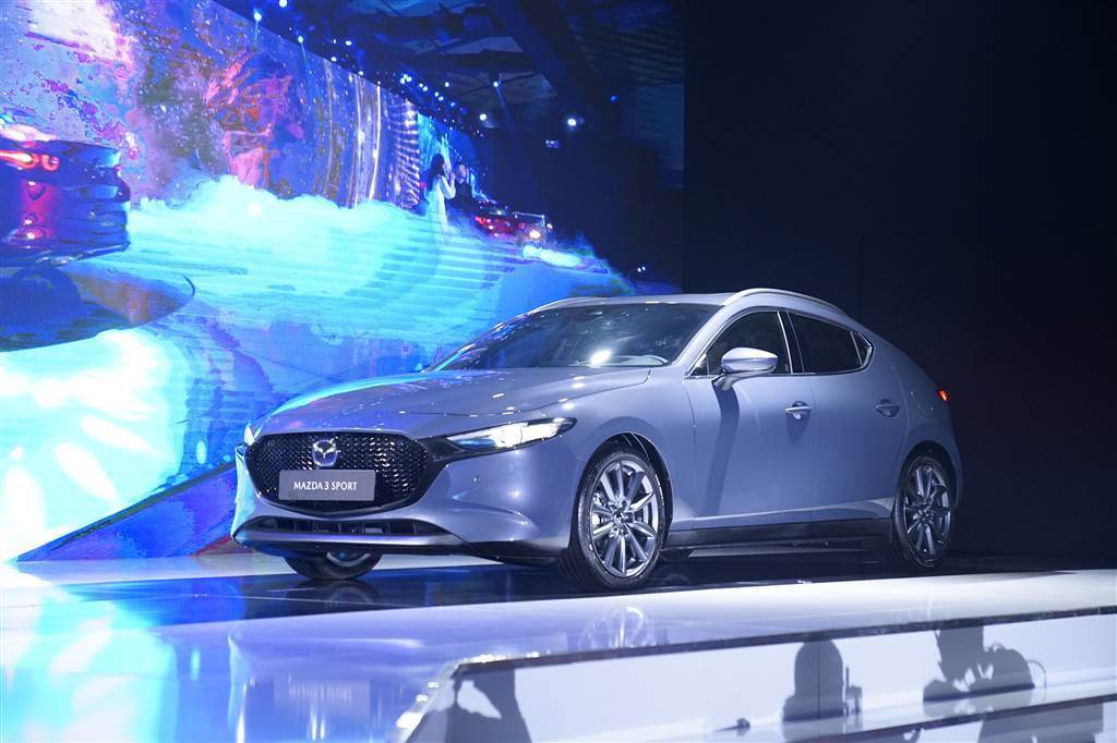 Ra mắt Mazda3 All New