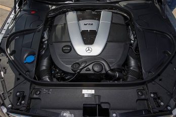 V12 Mercedes-Benz
