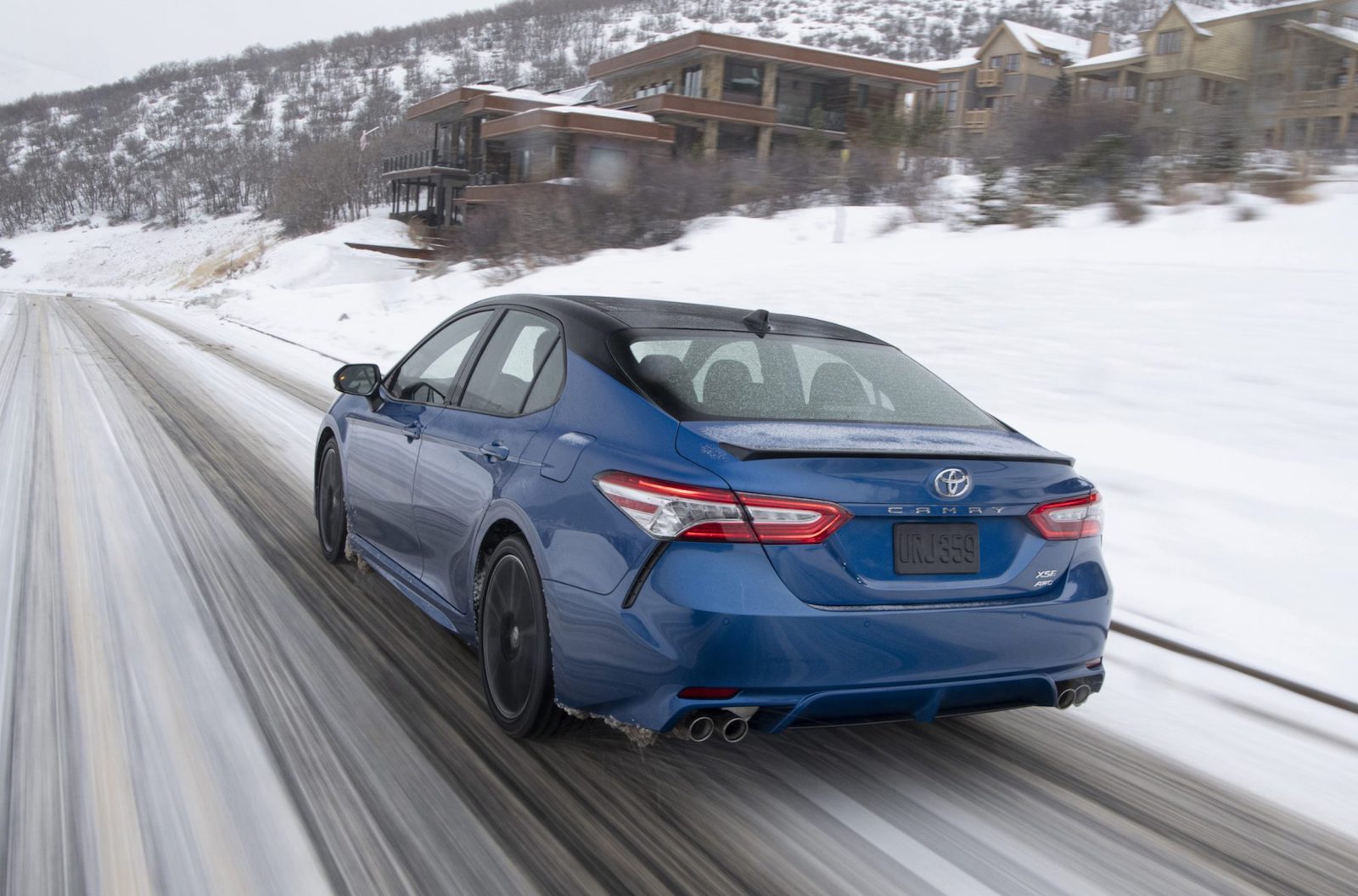 Toyota Camry AWD 2020