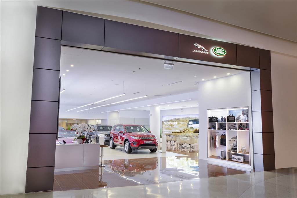 Khu Trưng bày Jaguar Land Rover Quận 7
