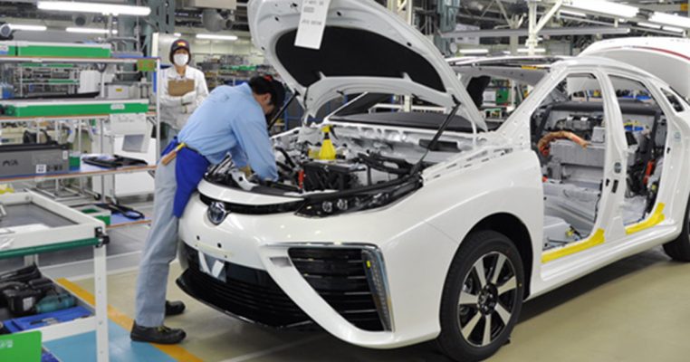 Toyota sản xuất xe