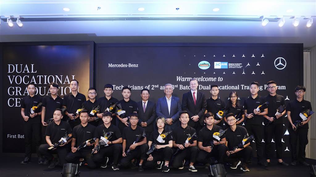Mercedes-Benz Việt Nam đào tạo nhân lực ngành ô tô