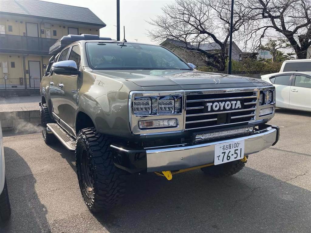 Toyota hilux