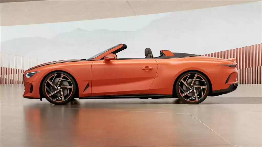 Bentley Batur Convertible chỉ có 16 chiếc được sản xuất