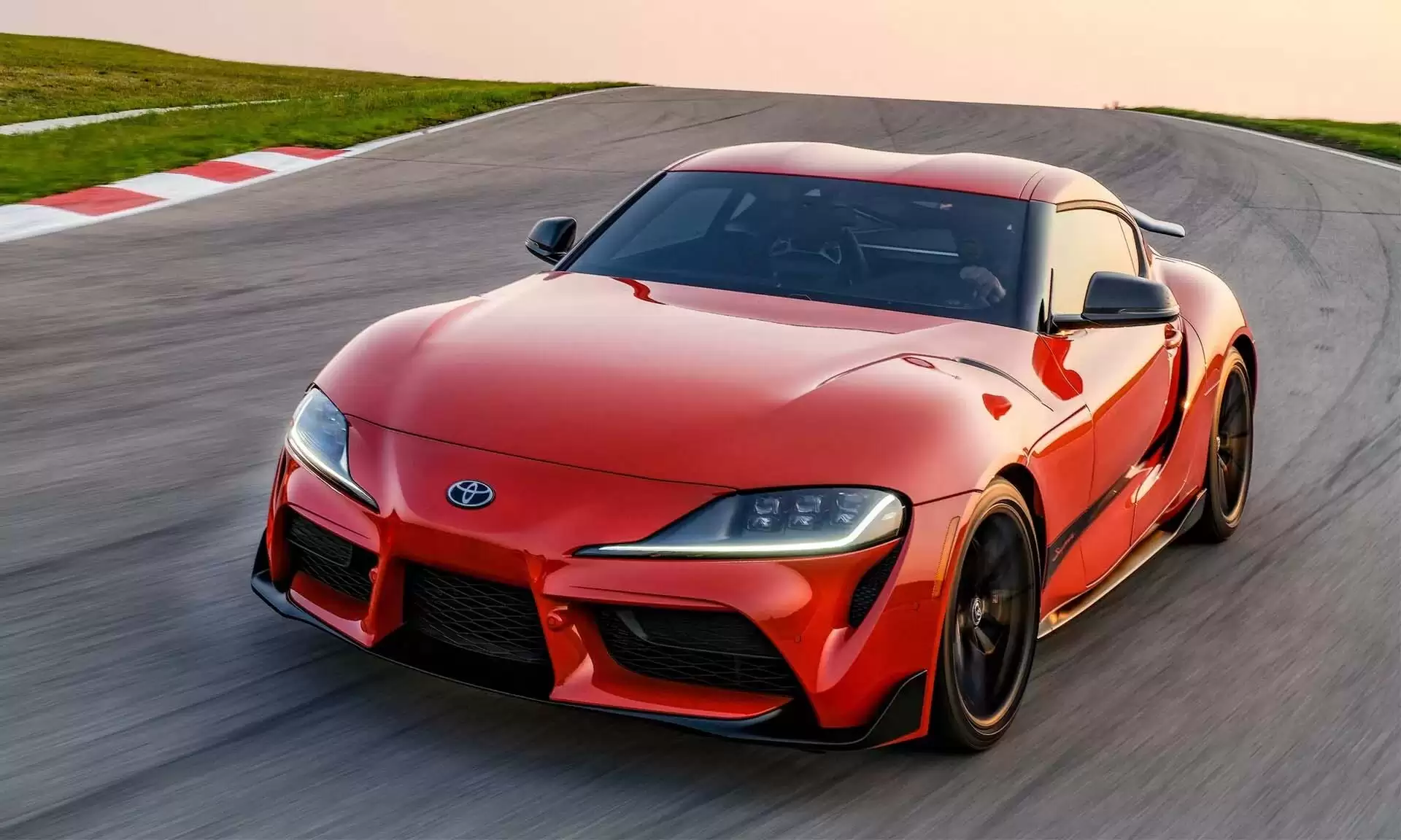 Toyota GR Supra và BMW Z4 có nguy cơ bị khai tử 2006