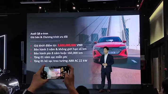Audi Q8 e-tron có giá bán 3,8 tỷ