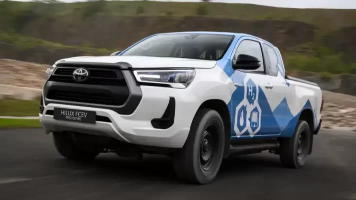 Hilux chạy bằng hydro có phạm vi di chuyển 373 dặm