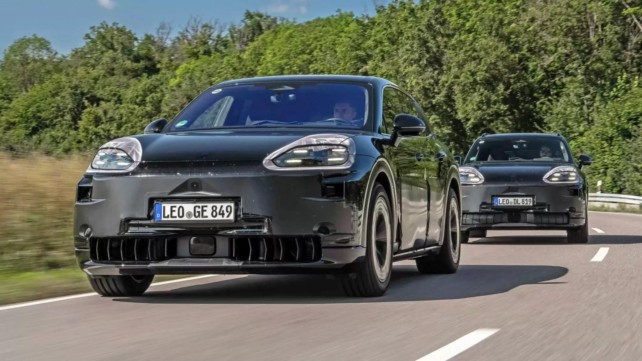 Porsche sẽ giữ động cơ V8 tăng áp kép của Cayenne sau năm 2030