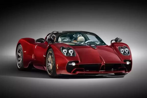 Pagani Utopia bản mui trần có giá 3,4 triệu USD