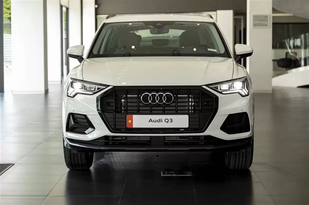 Audi Việt Nam giới thiệu Audi Q3 Advanced phiên bản Black Edition