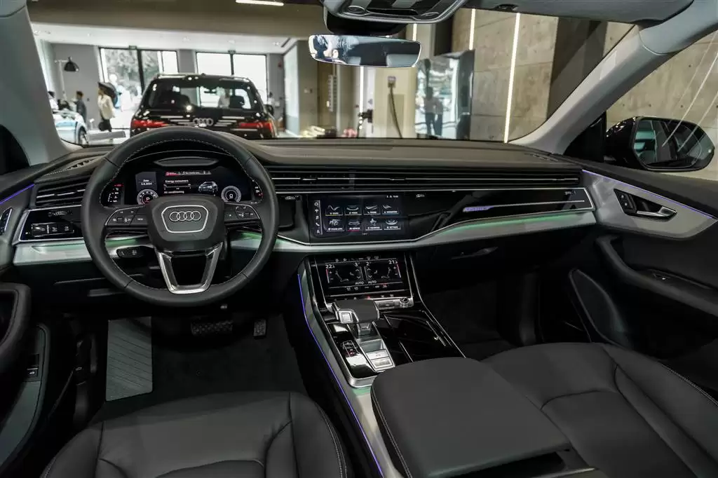 Audi Q7 và Q8 phiên bản mới đã có mặt tại showroom trên toàn quốc