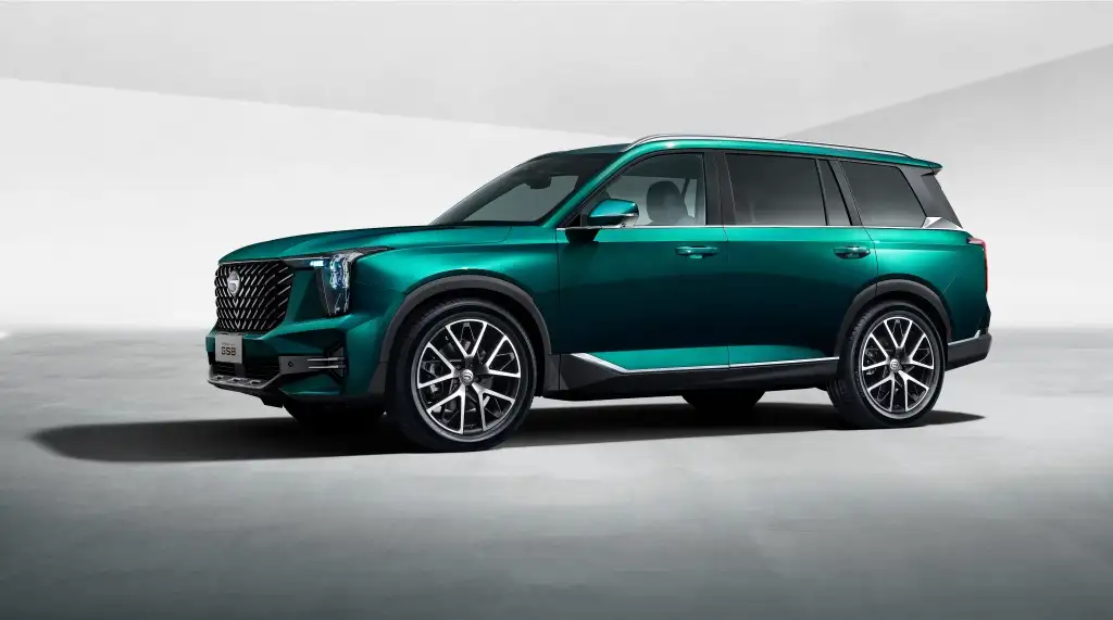 GAC Motor chào sân Việt Nam bằng bộ đôi M8 và GS8 với giá tiền tỷ