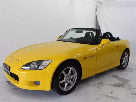 Siêu hiếm Honda S2000 chỉ chạy chạy 1.200km