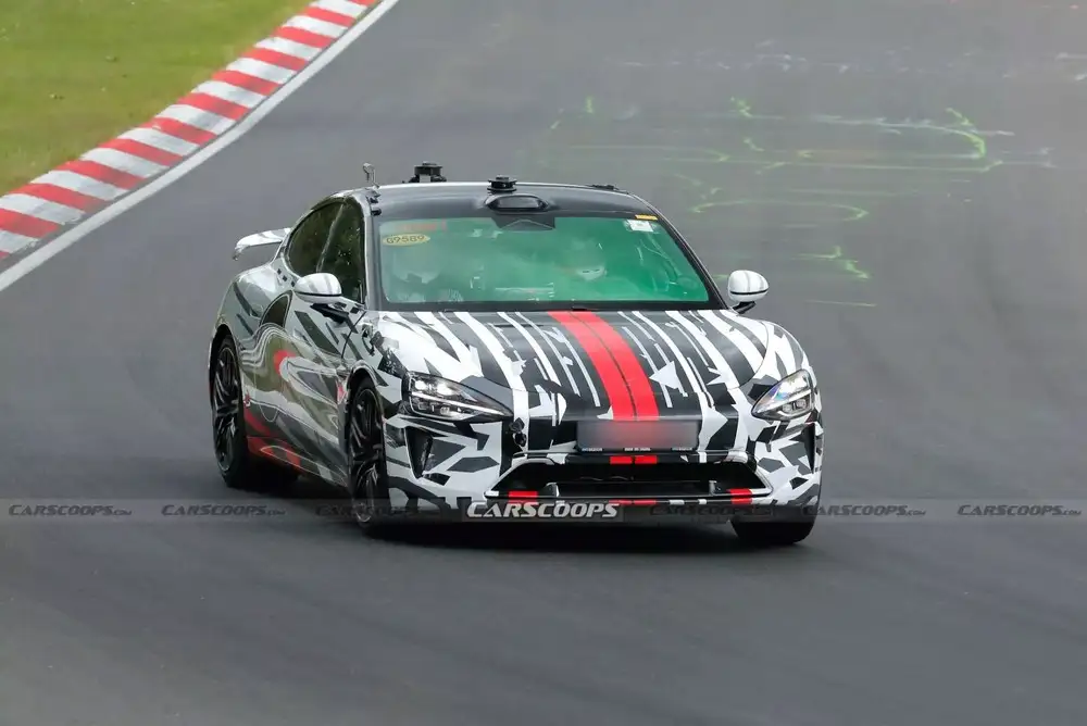 SU7 Ultra lật đổ Porsche Taycan Turbo GT hơn 20 giây tại Nurburgring