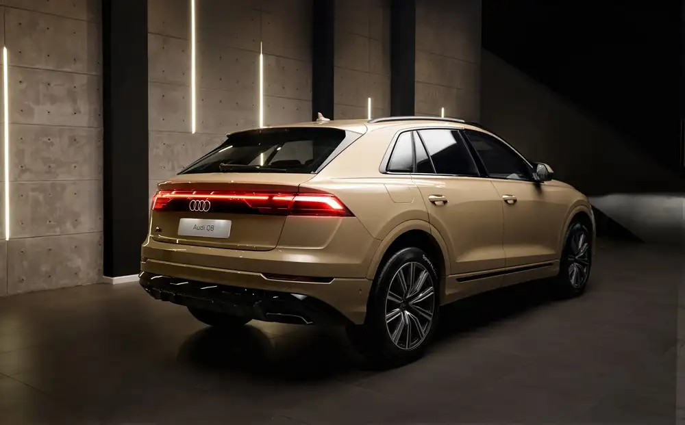 Đo sóng não EEG soi cảm xúc khi tương tác với Audi Q8