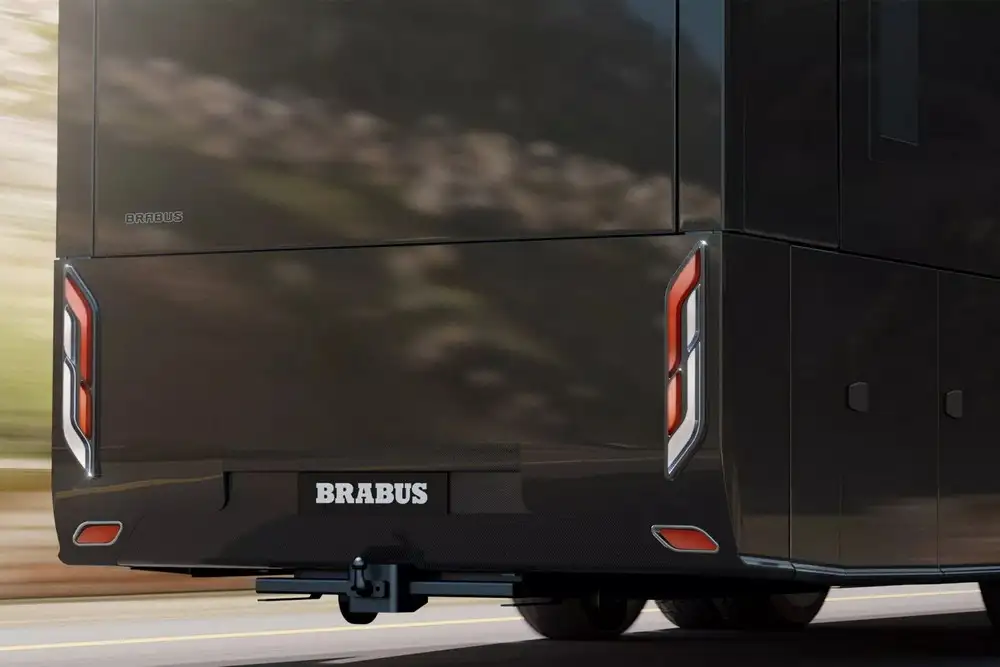 Brabus Big Boy 1200, căn nhà di động 30 mét vuông triệu