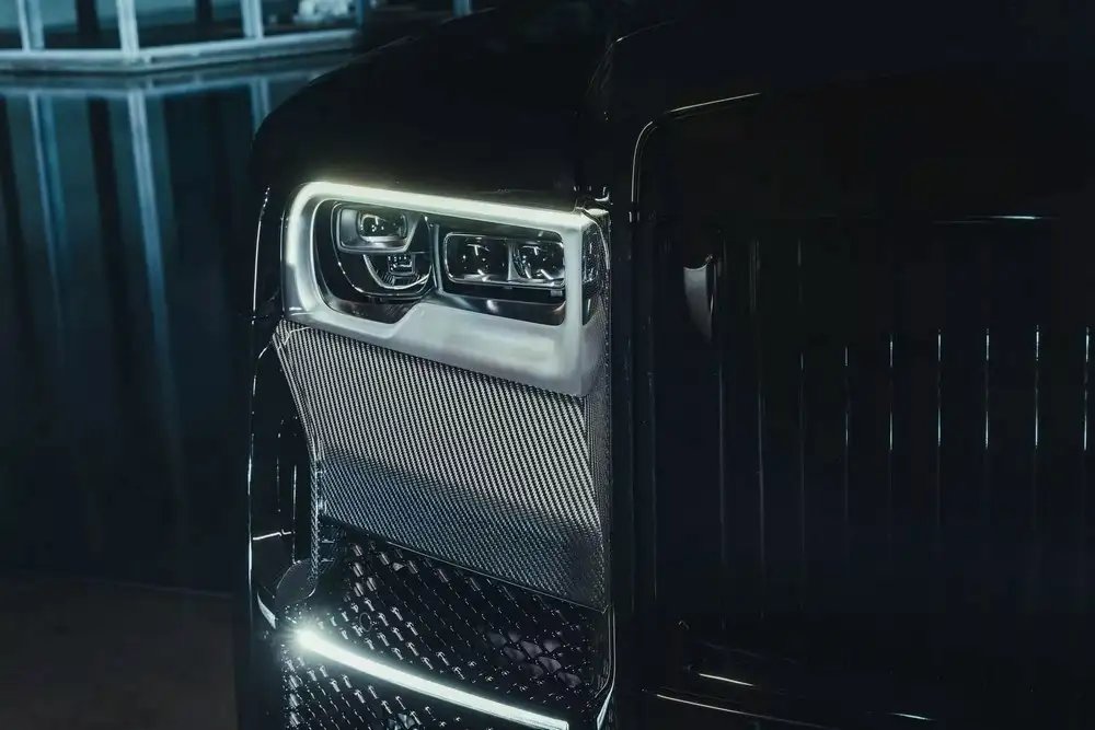 Brabus biến Rolls-Royce Cullinan thành Toyota Century